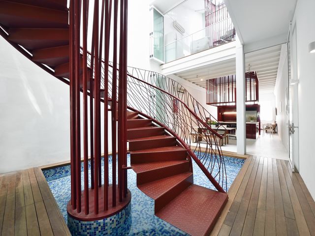 Mahogany Studio - Co-living in a Heritage Home!