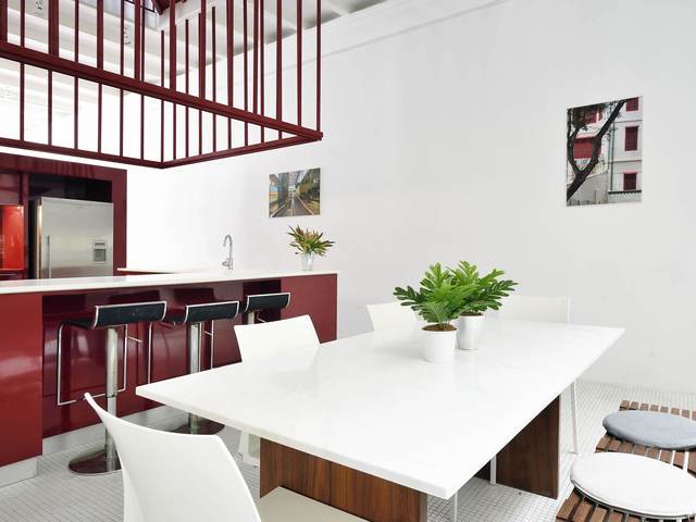 Mahogany Studio - Co-living in a Heritage Home!