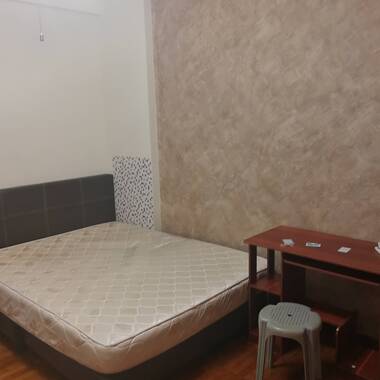 Near choachugang MRT 3 minutes have master room for rent
