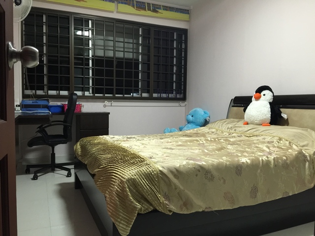 Spacious room available @ Pasir Ris