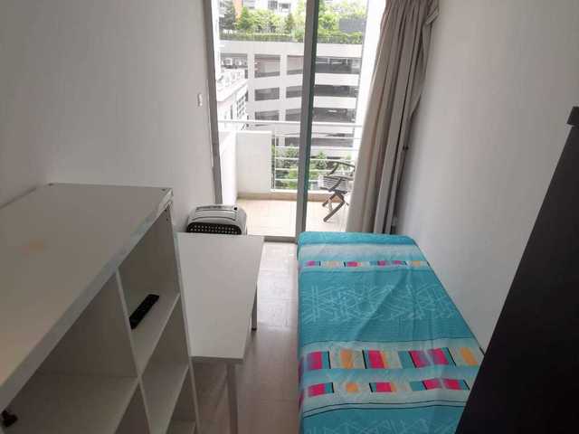 Farrer Park MRT Pool Condo - Scenic Heights