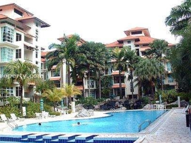 Landbridge Condo- Nice Big Master Room for Rent, move in condiition