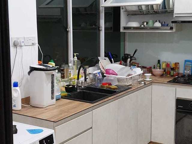 Landbridge Condo- Nice Big Master Room for Rent, move in condiition