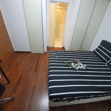 Stunning Marina bay sands view - 3 bedroom Unit . Above #42 level . Downtown MRT