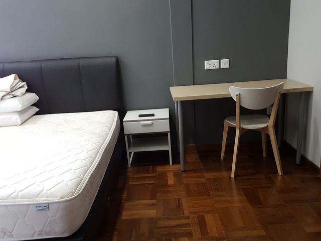 Room with Personal bath, fully furnished , 01min walk to Mattar MRT Station, utility n wifi included
