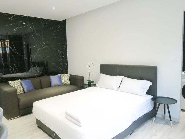 2 QUEEN BEDS STUDIO APARTMENT NEAR SOMERSET/ORCHARD & CBD