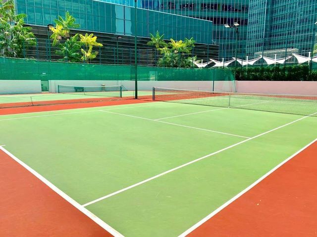 Queen Room with private bathroom - CBD , marina bay sands