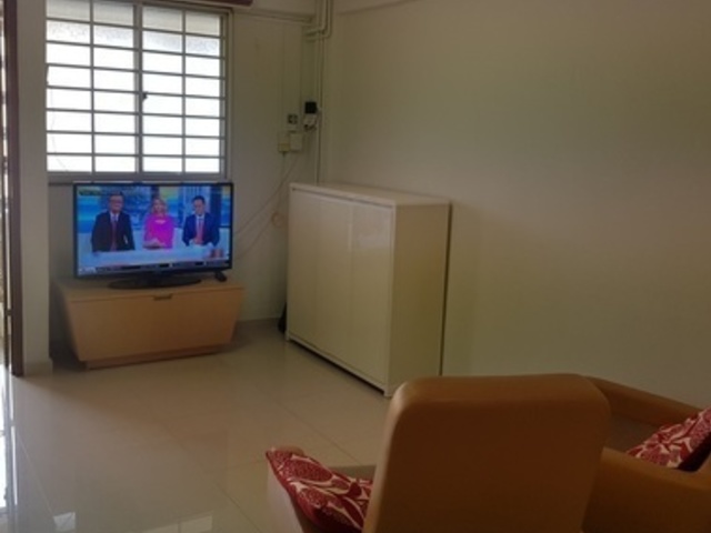 Cozy HDB whole unit for rent, 5 mins to Yio Chu Kang MRT