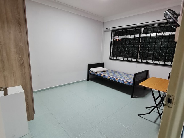 Common room for rent at Tiong Bahru
