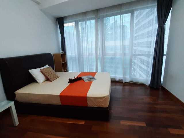 Big Furnish Queen Room @ CBD , Downtown / Raffles place MRT