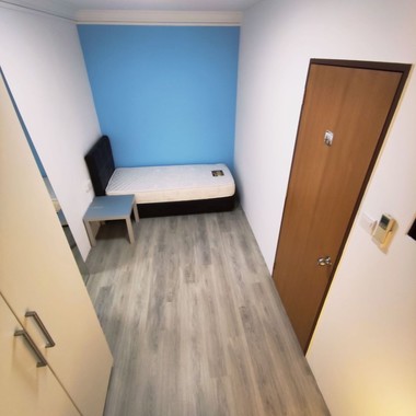 Newly Renovated - Common Bedroom Near Beauty World MRT