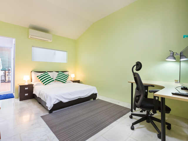 Ensuite Master Rm near to MRT/CBP/CGH/SUTD/Boeing & SIA (B1)