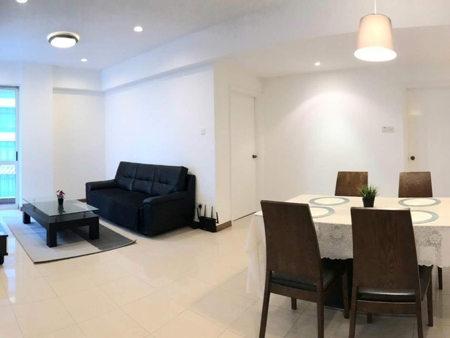 River Valley - CBD Queen Room for Rent