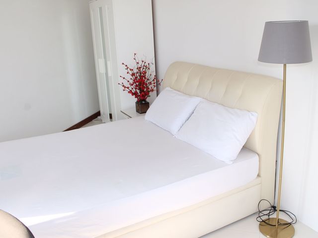 Marina Bay Sands/MBFC - Queen Room @ Raffles place / Downtown MRT