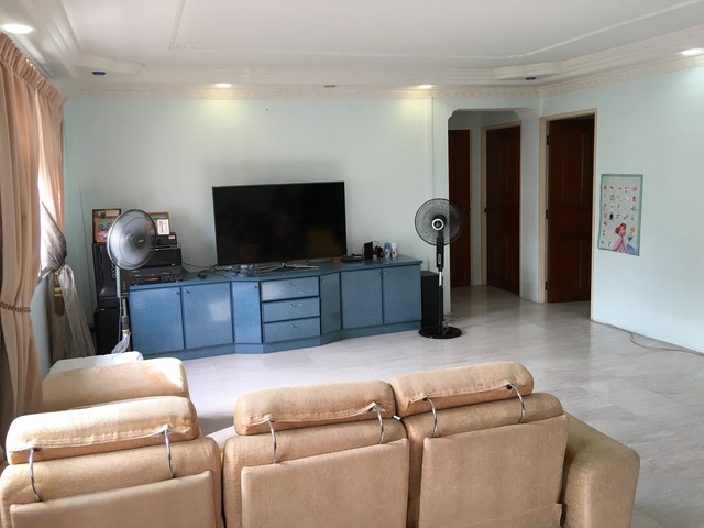 Master Room - Tampines