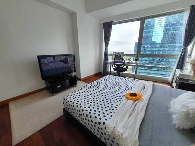 New Furnish Big Room with Private Bathroom - Marina Bay Sands View