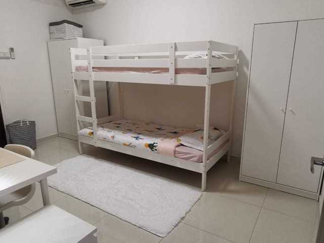 Master Bedroom For Rent @ Highly Convenient Location