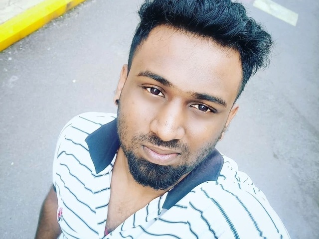 Rajakumaran Vijayan is looking for a room in Central Singapore