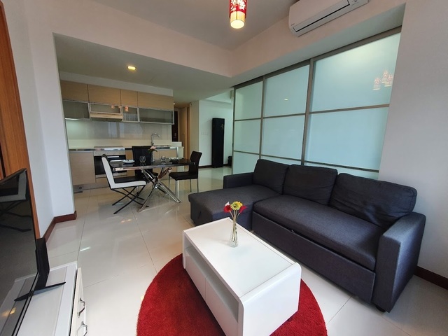 Bay View And Sea View ,Super High Floor Two Bedroom Unit - Full Furnish