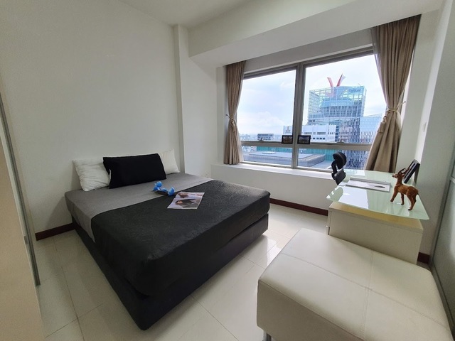 Bay View And Sea View ,Super High Floor Two Bedroom Unit - Full Furnish