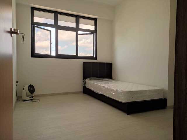 Room @ Kallang (4min walk to Kallang MRT) for Rental