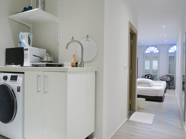 2 QB STUDIO APARTMENT @ CITY / SOMERSET / ORCHARD AREA