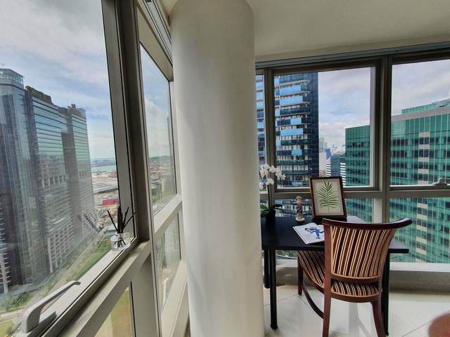 MBFC/Marina Bay Sands/Shenton WAY - CBD Queen Room - Super High Floor Unit