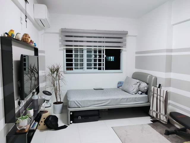 Yishun New Renovated Share Room for rent