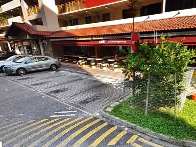 This is room share not room for rent. NO night shift worker.