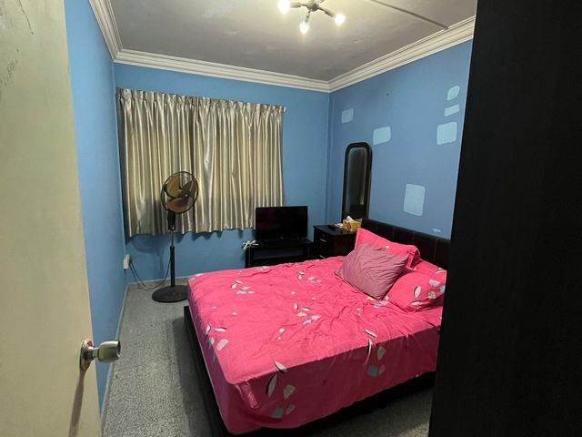 Common Room for Rent.