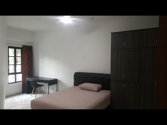 NEXT TO LOR CHUAN MRT !!