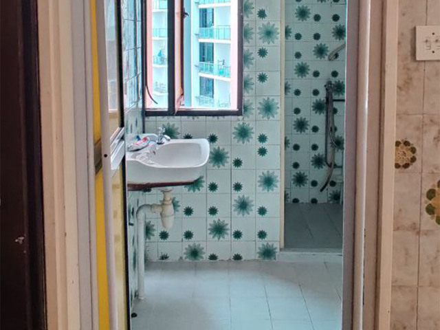 Condo Common Room with Shared Bathroom