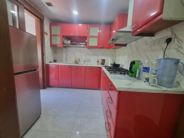 Luxurious space for 1-br unit with service yard and walk-in wardrobe