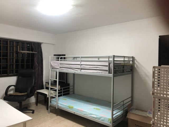 Yishun Clean big common room for rent