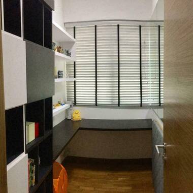 Condo room for rent $780 all inclusive ava now!
