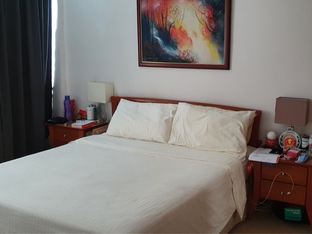 Clean and comfortable room for rent.