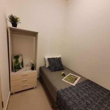 CBD - Marina Boulevard - Single Room for Rent