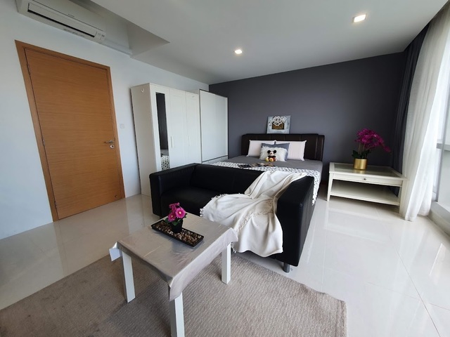 Excellent Marina Bay Sands View - Super High Floor Unit , Queen Room for Rent - Just inside CBD