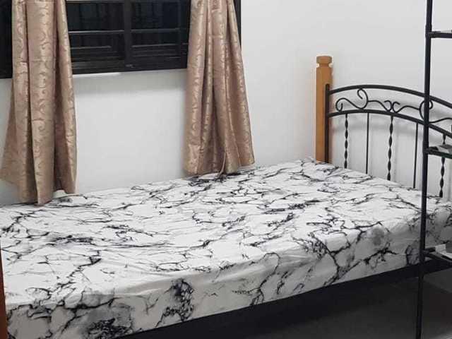 blk 120 ho ching road room for rent with wifi