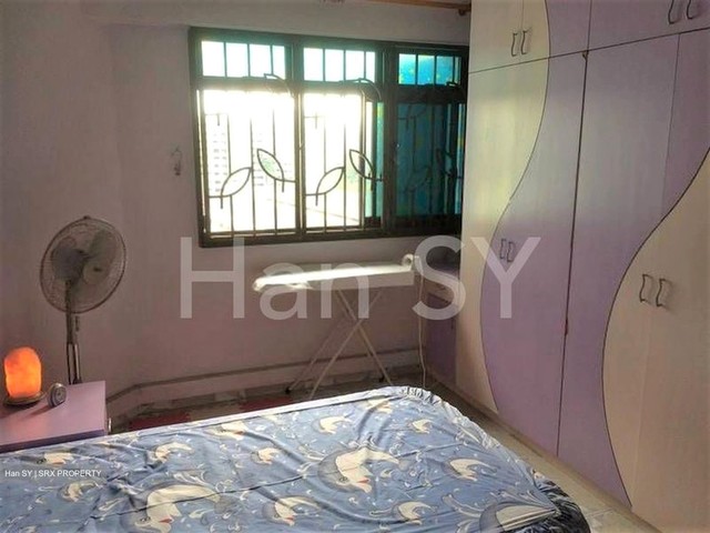 Rental 5I Woodlands corner unit