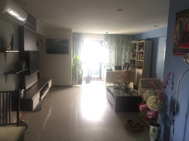 Common Room for Rent at Pioneer MRT
