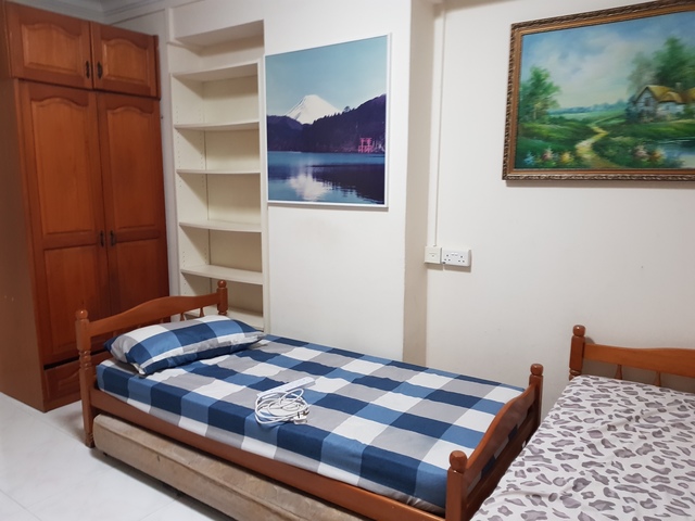 Affordable common room sharing at Pasir Ris Street 12