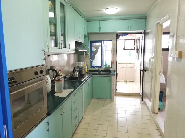 Rental 5I Woodlands corner unit