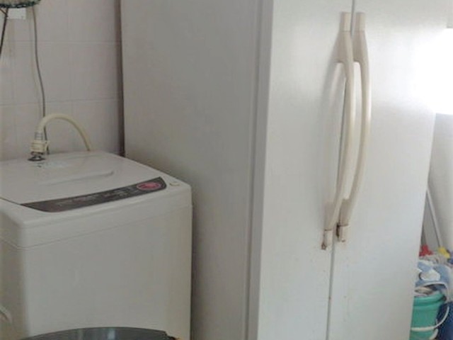 Rental 5I Woodlands corner unit