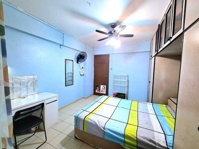 Room for rent Yishun, Singapore - Master bedroom in Yishun near (KTPH ...