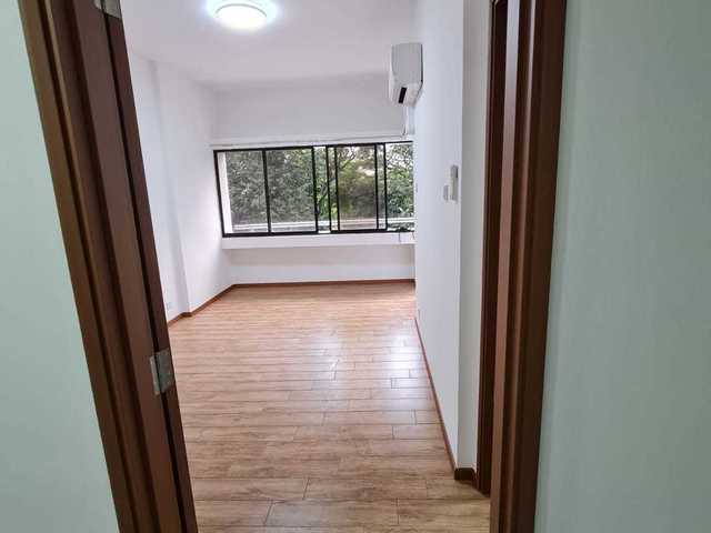 Newly Furnish Queen Room for Rent @ Tiong Bahru MRT