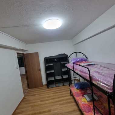Rental rooms in Jurong West near NTU, Tuas, Pioneer, Joo Koon and Boon lay workplaces.