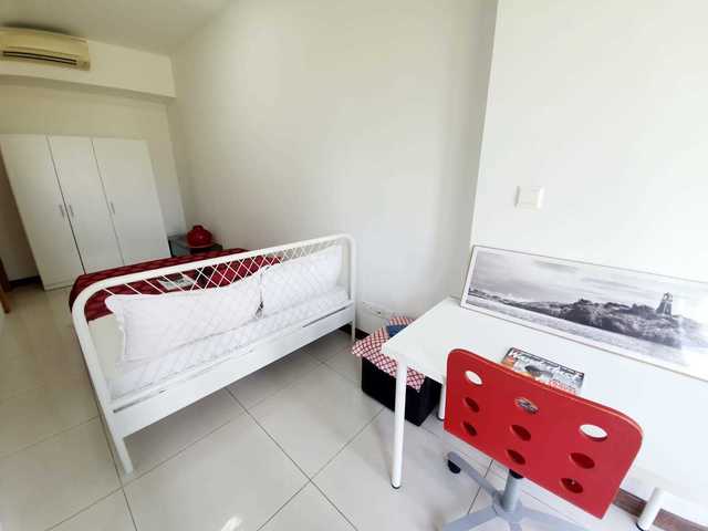 CBD Condo Queen Room with Outdoor Balcony - Downtown / Raffles place MRT