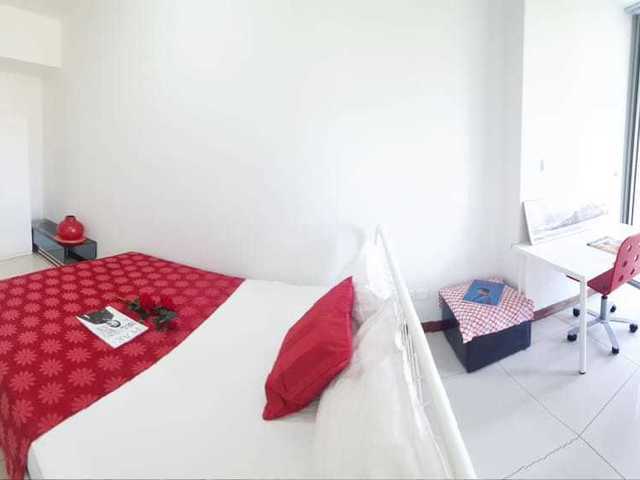 CBD Condo Queen Room with Outdoor Balcony - Downtown / Raffles place MRT