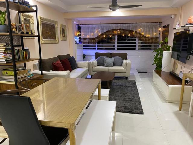 1 x Masterbed room with toilet for rent